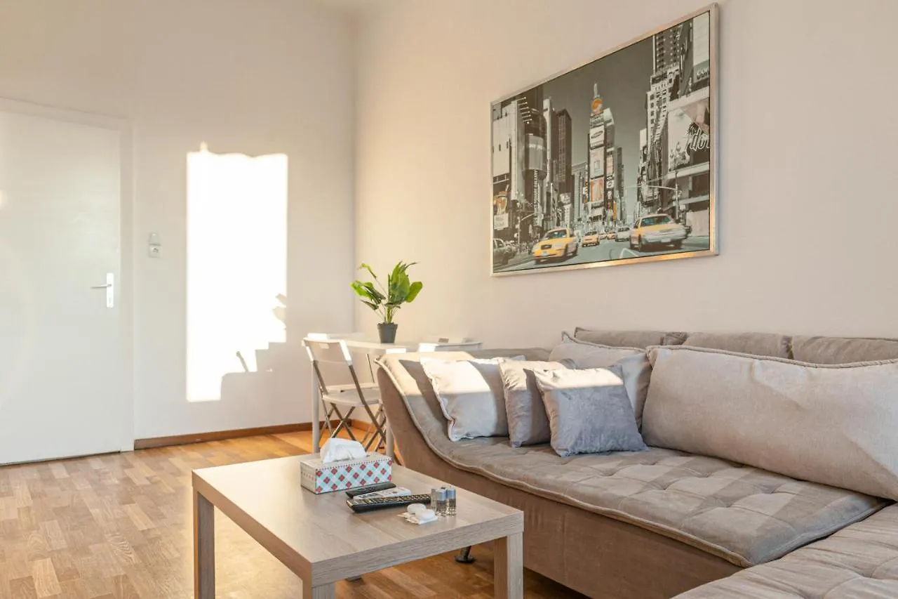 Joyful 2Br Apt. @ Millenium Tower And The Danube Vienna Appartamento