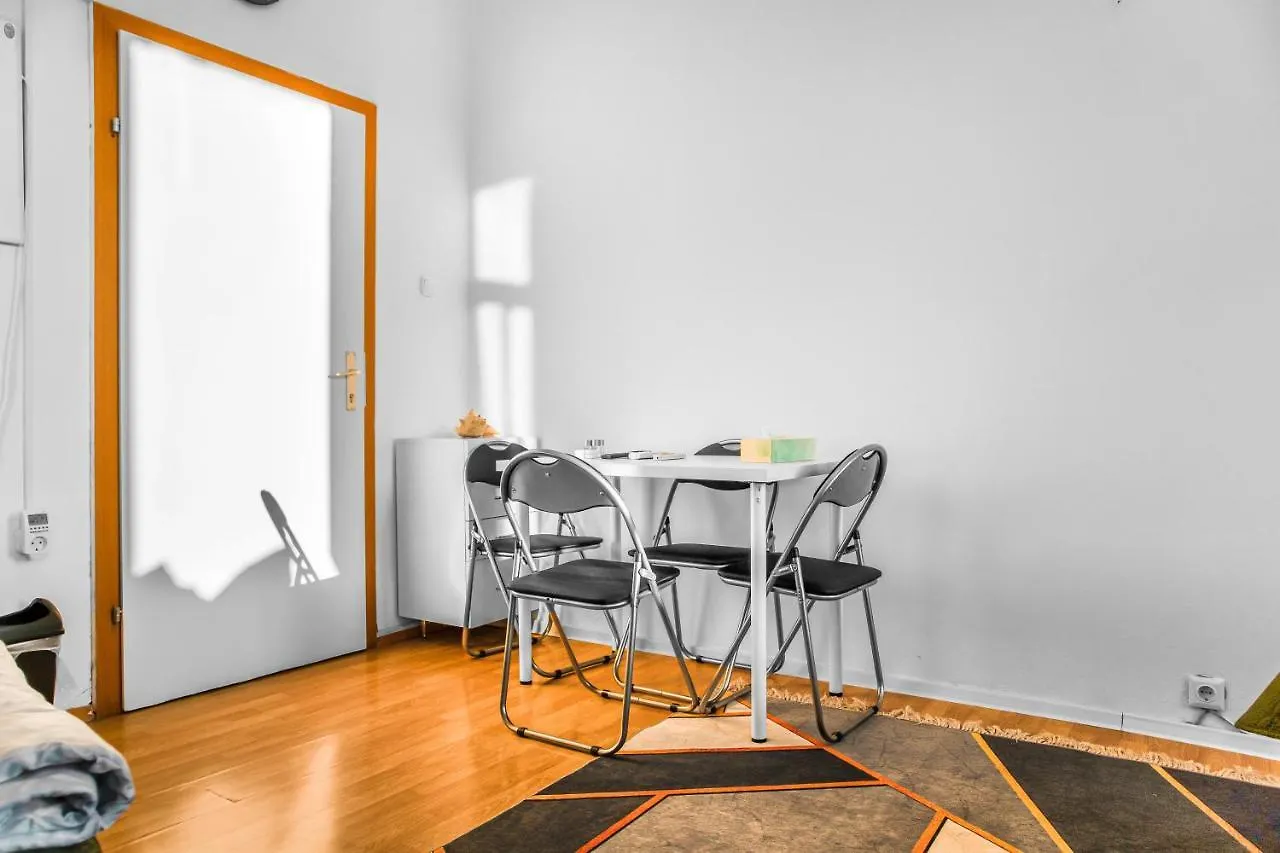 Joyful 2Br Apt. @ Millenium Tower And The Danube Vienna Appartamento