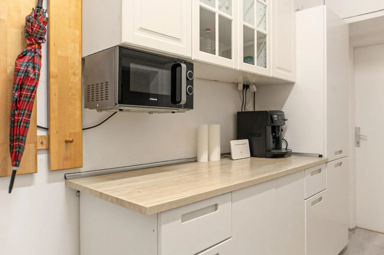 Joyful 2Br Apt. @ Millenium Tower And The Danube Vienna 0*,  Austria